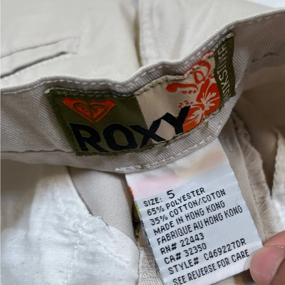 Vintage‎ Y2K Roxy Chino Shorts Low Rise khaki size 5